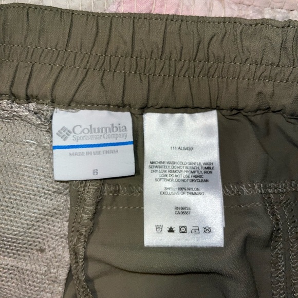 Columbia Women’s Omni-Shade Capris‎ Size 6 - Picture 7 of 9